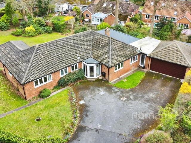 4 bedroom bungalow for sale