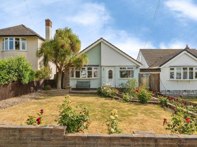 4 bedroom bungalow for sale