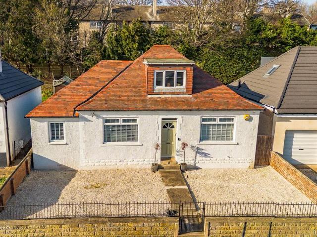 4 bedroom bungalow for sale