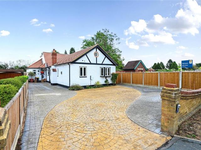 4 bedroom bungalow for sale