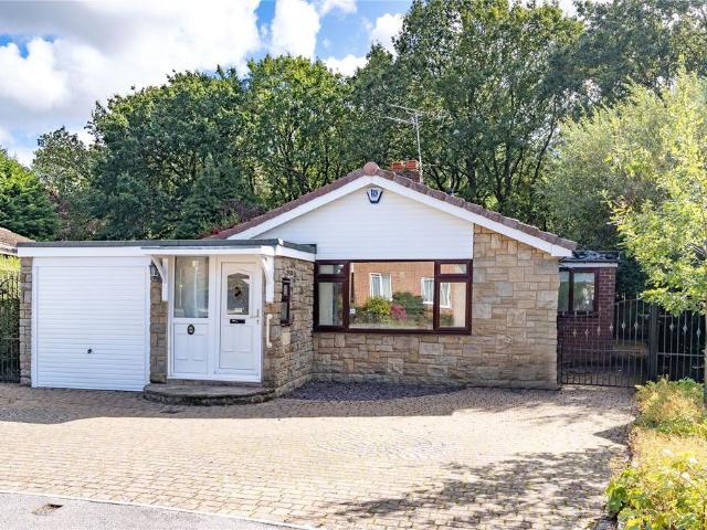4 bedroom bungalow for sale