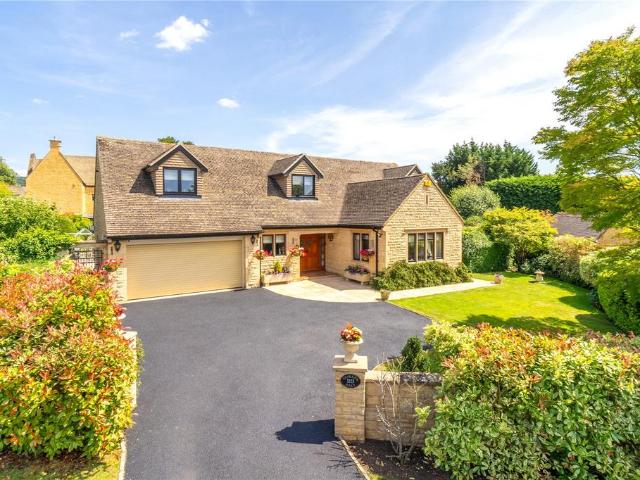 4 bedroom bungalow for sale