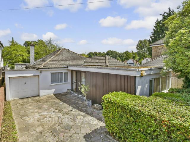 4 bedroom bungalow for sale
