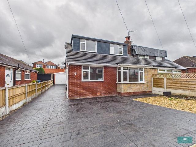 4 bedroom bungalow for sale