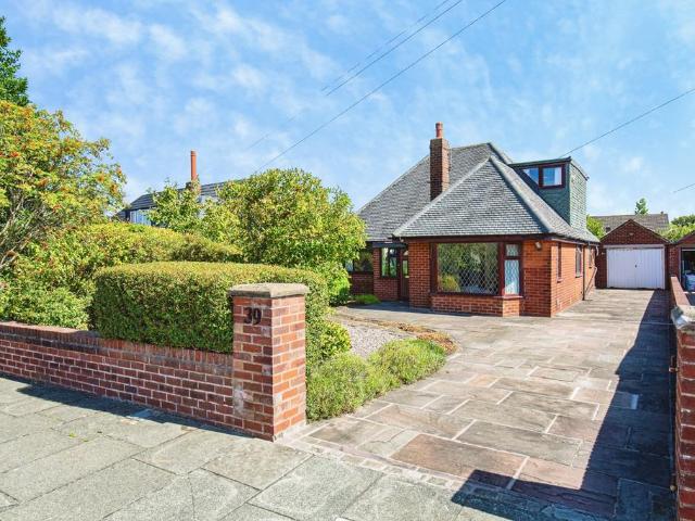 4 bedroom bungalow for sale