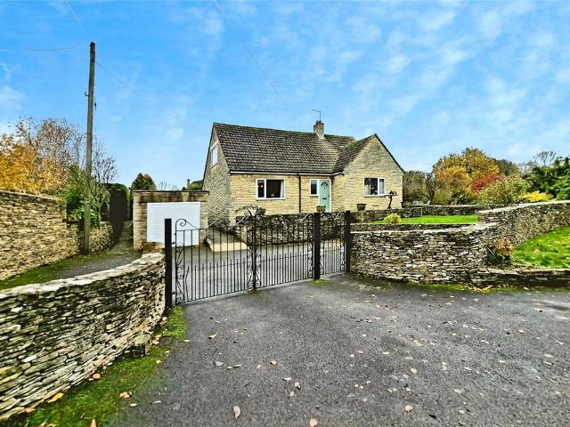 4 bedroom bungalow for sale