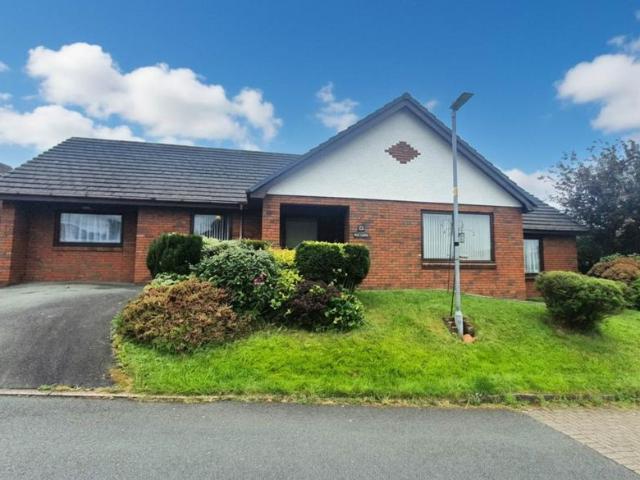 4 bedroom bungalow for sale