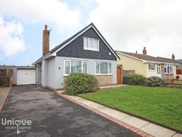 4 bedroom bungalow for sale