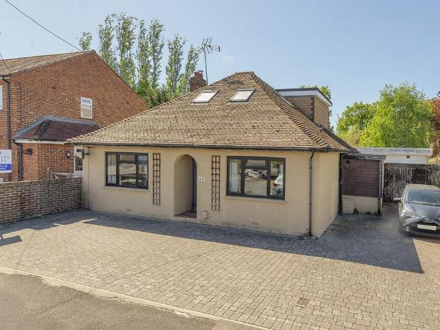 4 bedroom bungalow for sale