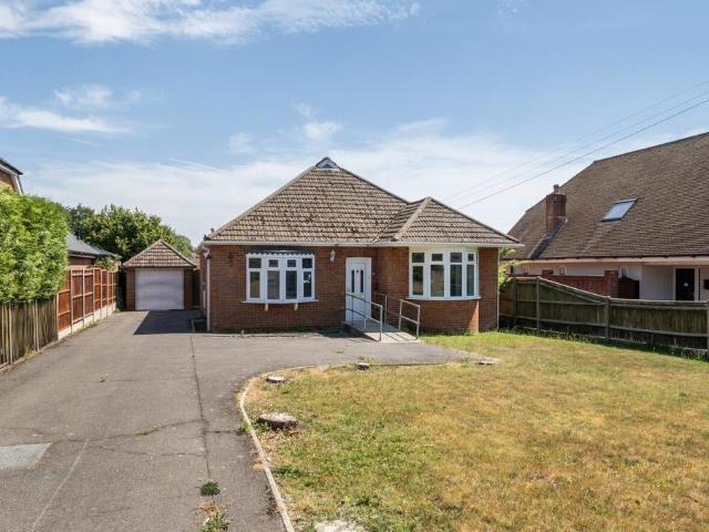 4 bedroom bungalow for sale