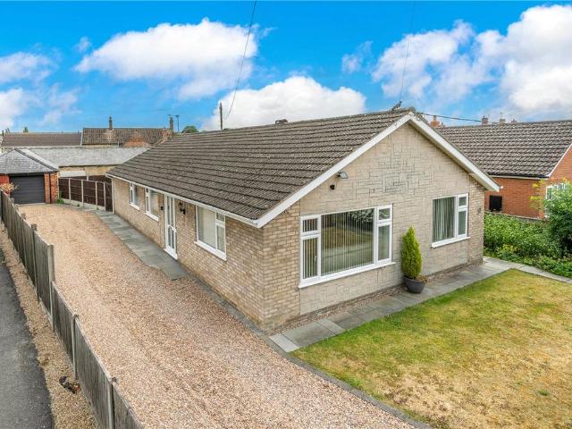 4 bedroom bungalow for sale