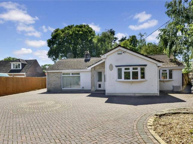 4 bedroom bungalow for sale