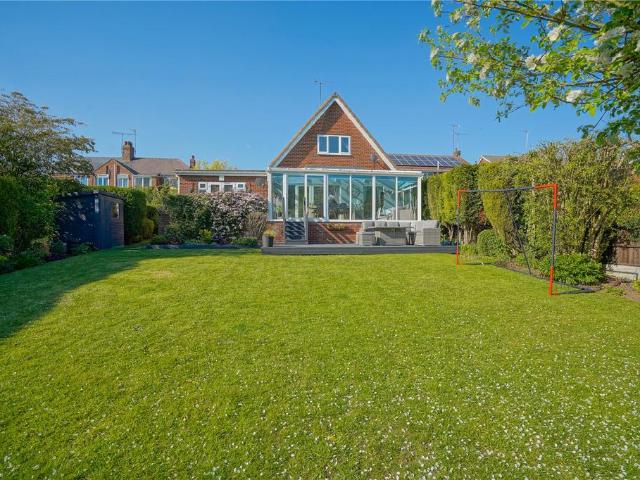 4 bedroom bungalow for sale