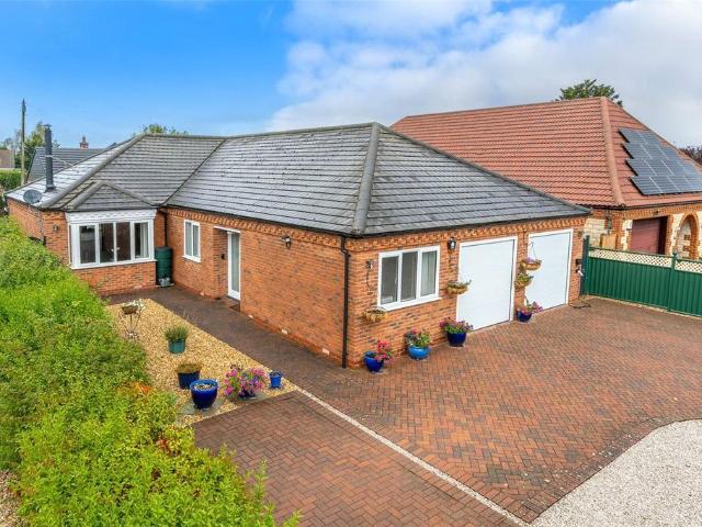 4 bedroom bungalow for sale
