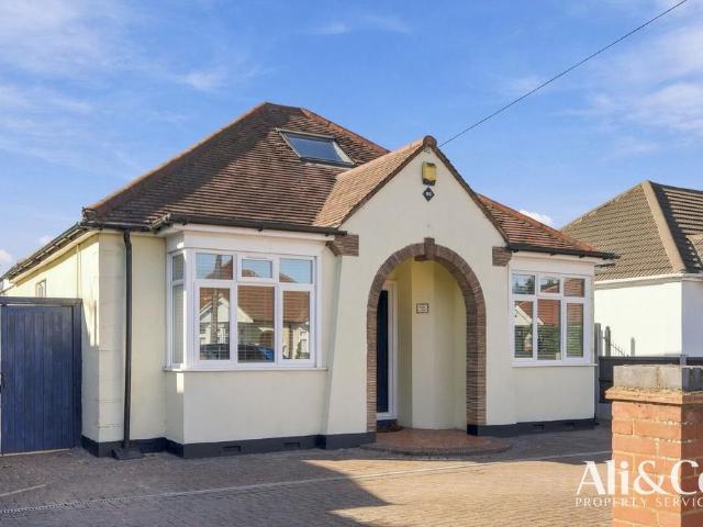 4 bedroom bungalow for sale