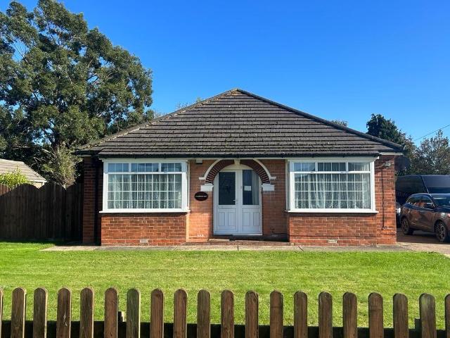 3 bedroom bungalow for sale