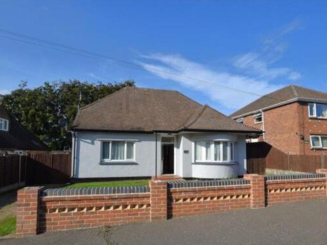 4 Bedroom Bungalow For Sale In Colchester