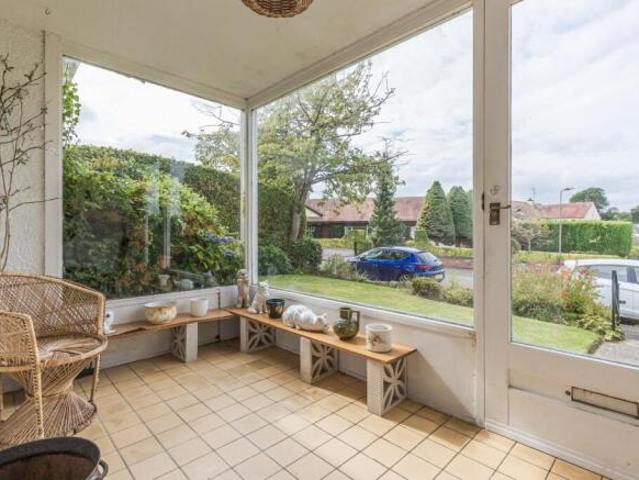 4 bedroom bungalow for sale in Essex Road, Cramond, Edinburgh, EH4