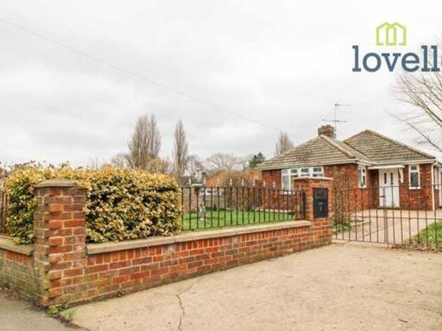 4 Bedroom Bungalow For Sale In Stallingborough