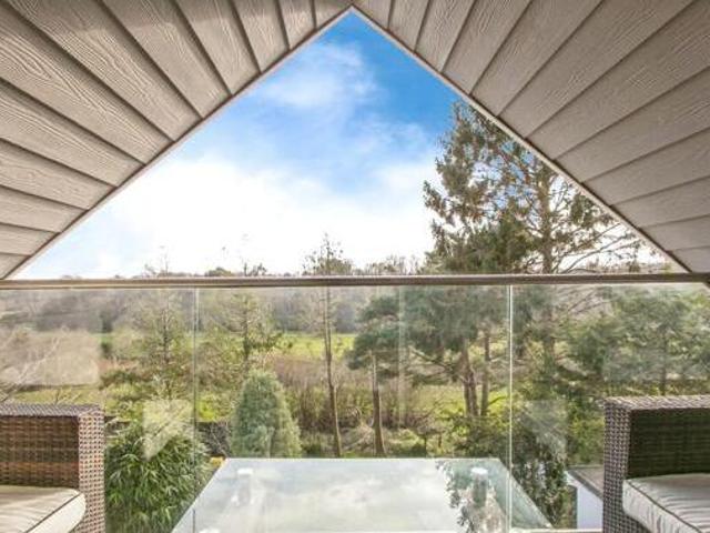 4 Bedroom Bungalow For Sale In Poole