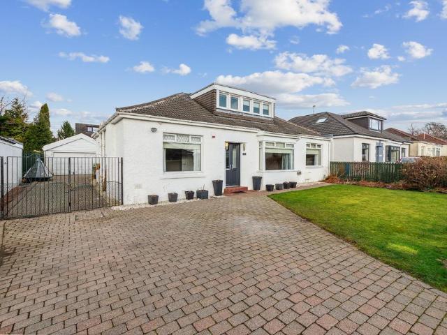 4 bedroom bungalow to rent
