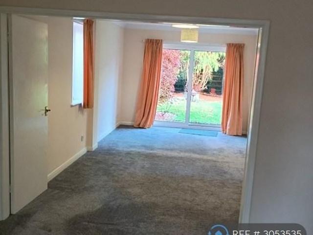4 bedroom bungalow to rent