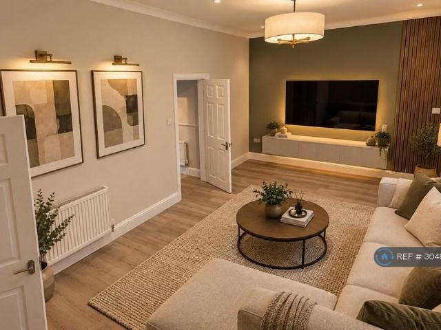 4 bedroom bungalow to rent
