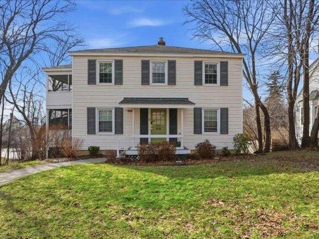 4 bedroom, Burlington VT 05401 104608847