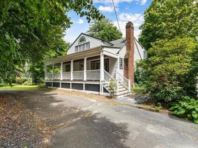 4 bedroom, Burlington MA 01803 105536841