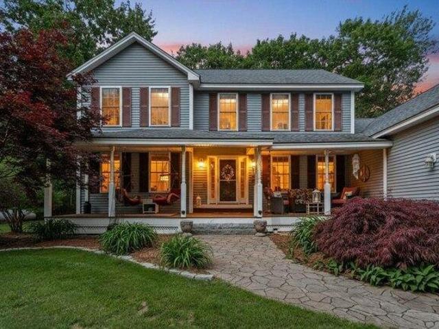 4 bedroom, Goffstown NH 03045 104265798