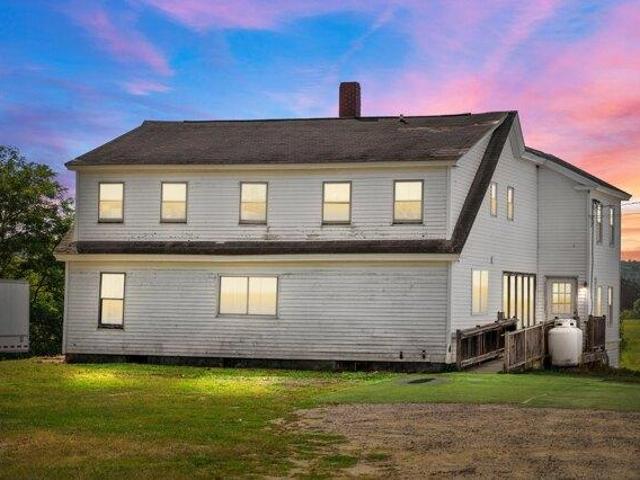 4 bedroom, Gorham ME 04038 105692135