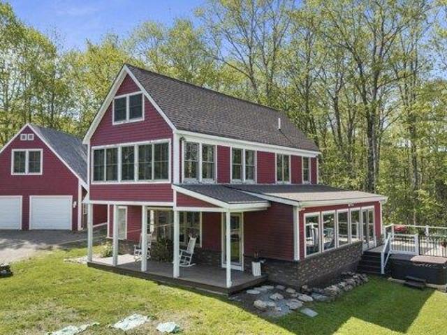 4 bedroom, Gardiner ME 04345 105609477