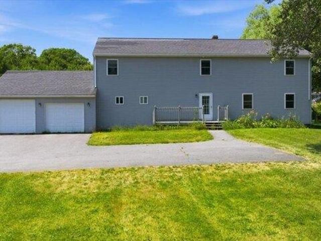 4 bedroom, Gardiner ME 04345 105630789