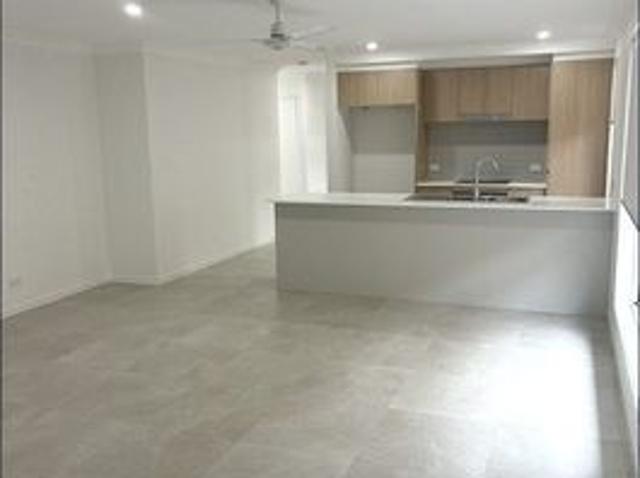 4 Bedroom Gem Plus Extra Living Room