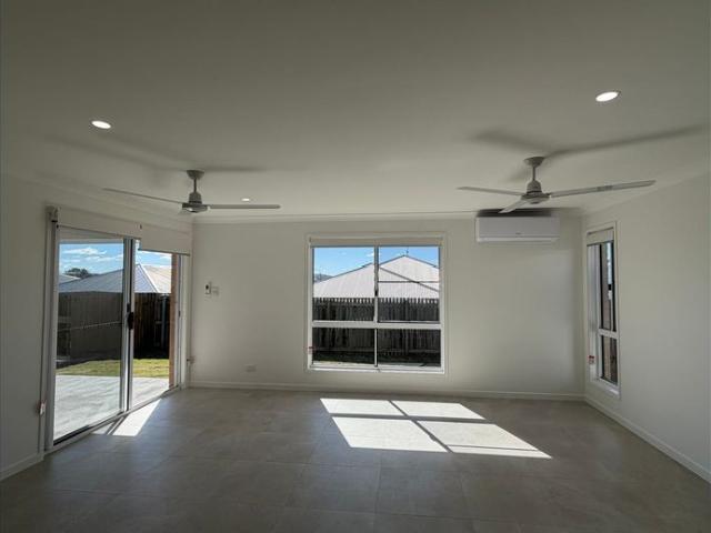 4 Bedroom Gem!