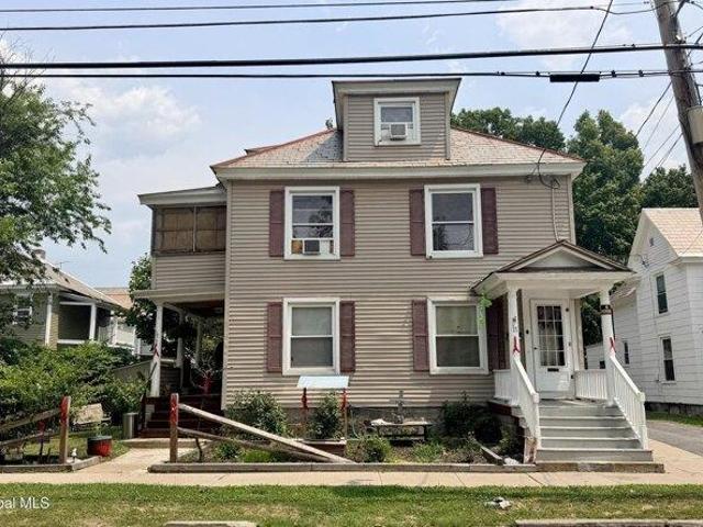 4 bedroom, Glens Falls NY 12801 105289635
