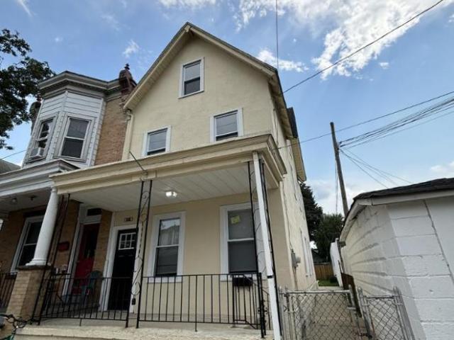4 bedroom, Gloucester City NJ 08030 106221182