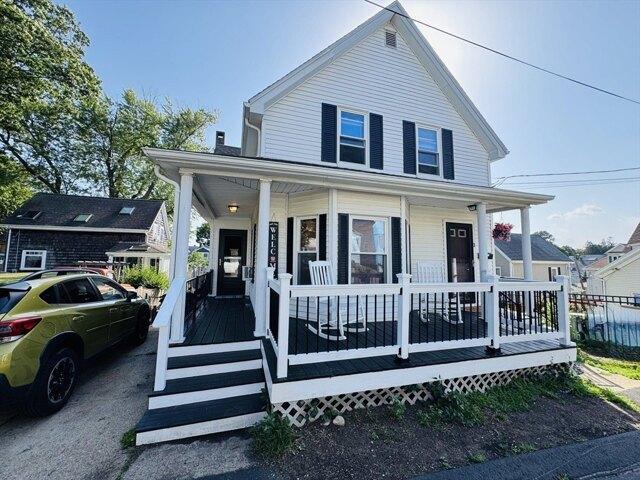 4 bedroom, Gloucester MA 01930 104076957