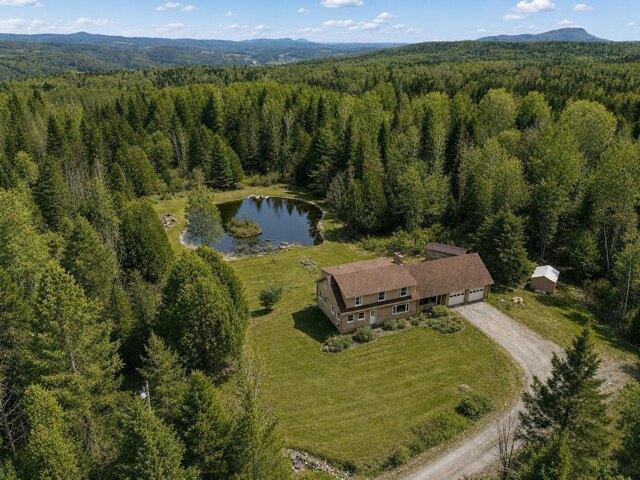4 bedroom, Glover VT 05839 105415465