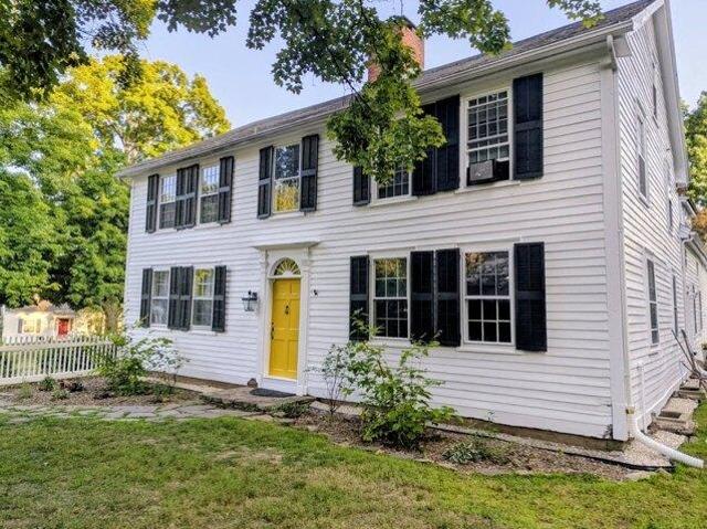 4 bedroom, Granby MA 01033 105365400