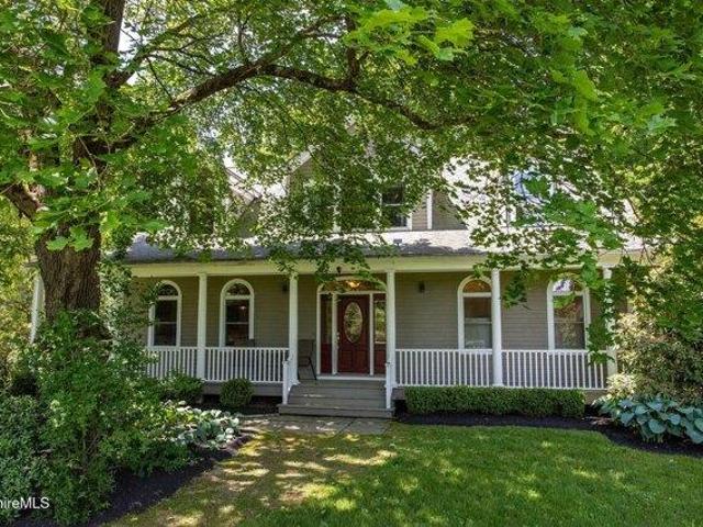 4 bedroom, Great Barrington MA 01230 105239634