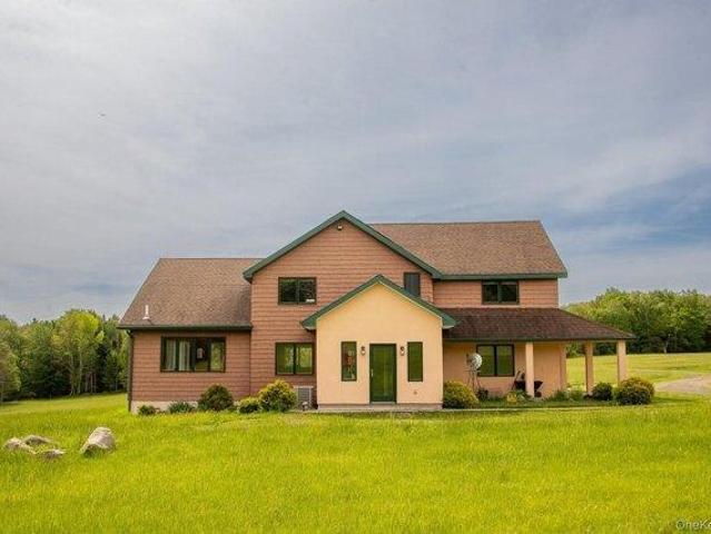 4 bedroom, Greenfield Park NY 12435 105292582
