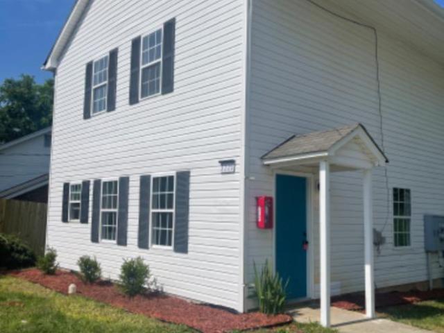 4 bedroom, Greensboro NC 27405 LS104933986