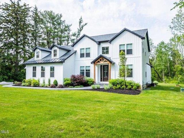 4 bedroom, Guilderland NY 12009 105290016