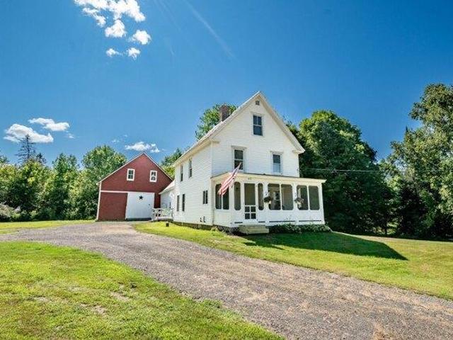 4 bedroom, Dover Foxcroft ME 04426 105749002