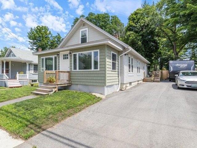 4 bedroom, Dover NH 03820 105368001