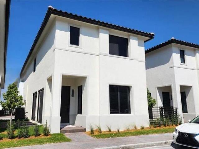 4 bedroom, Doral FL 33166 103424288