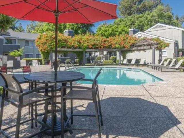 4 bedroom, Davis CA 95618 103278596