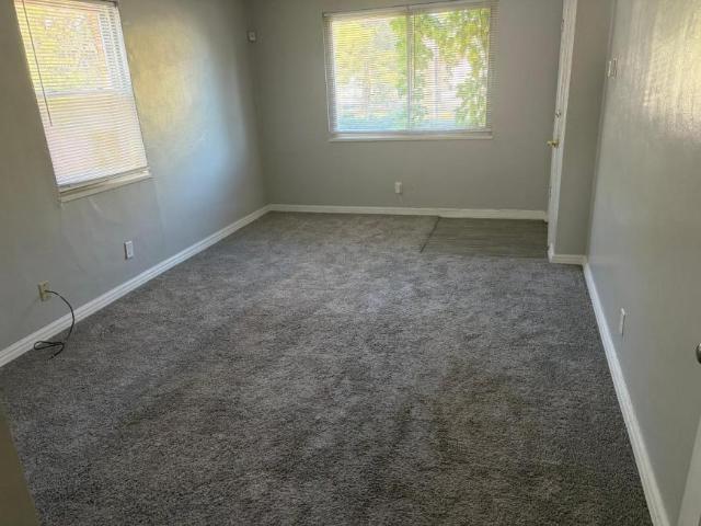 4 bedroom, Dayton OH 45405 105989820
