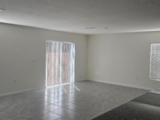 4 bedroom, Dade City FL 33525 105182847